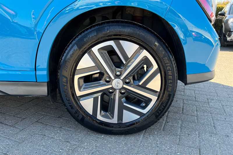 Used Hyundai KONA 2023 for sale - 78159897: Photo 11