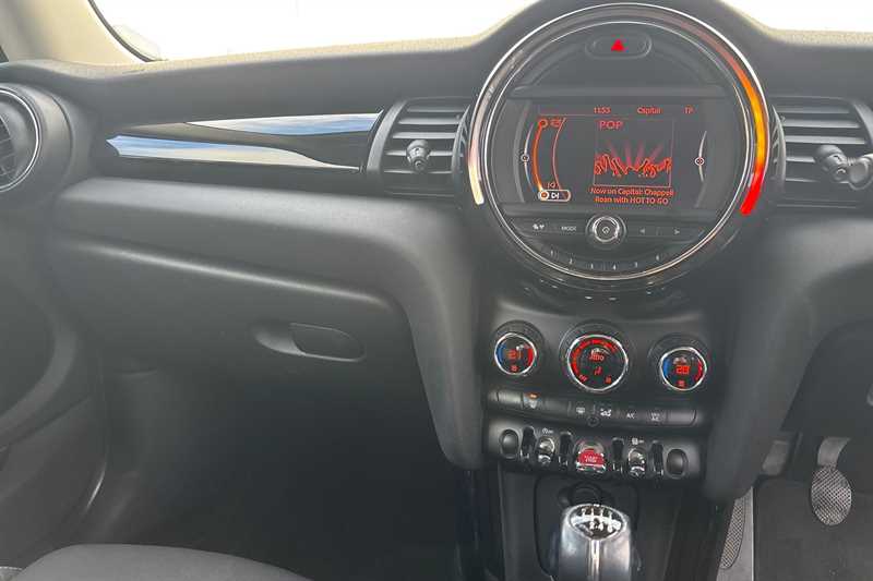 Used MINI Hatch 2017 for sale - 76929762: Photo 14