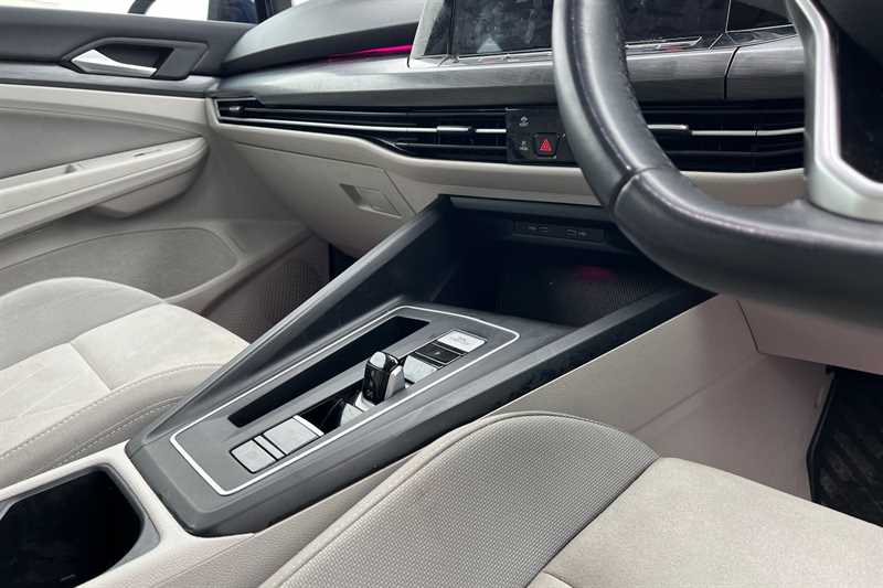 Used Volkswagen Golf 2020 for sale - 77886897: Photo 14