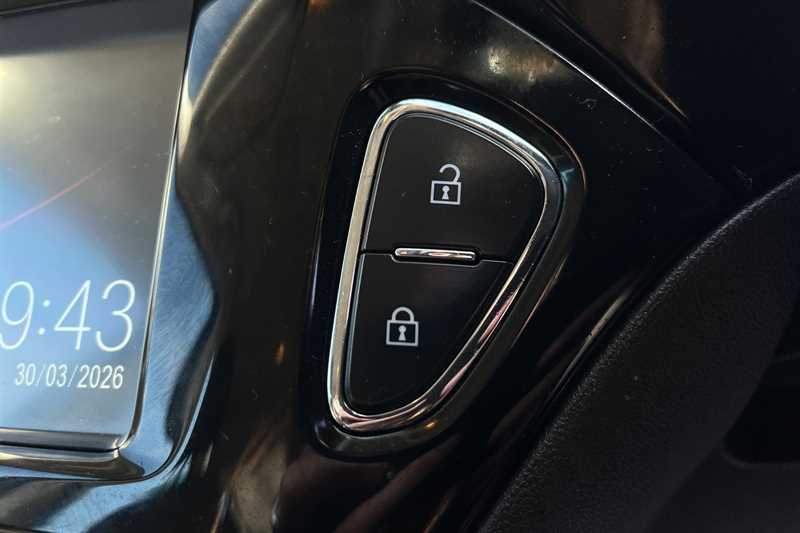 Used Vauxhall Corsa 2018 for sale - 78088907: Photo 18