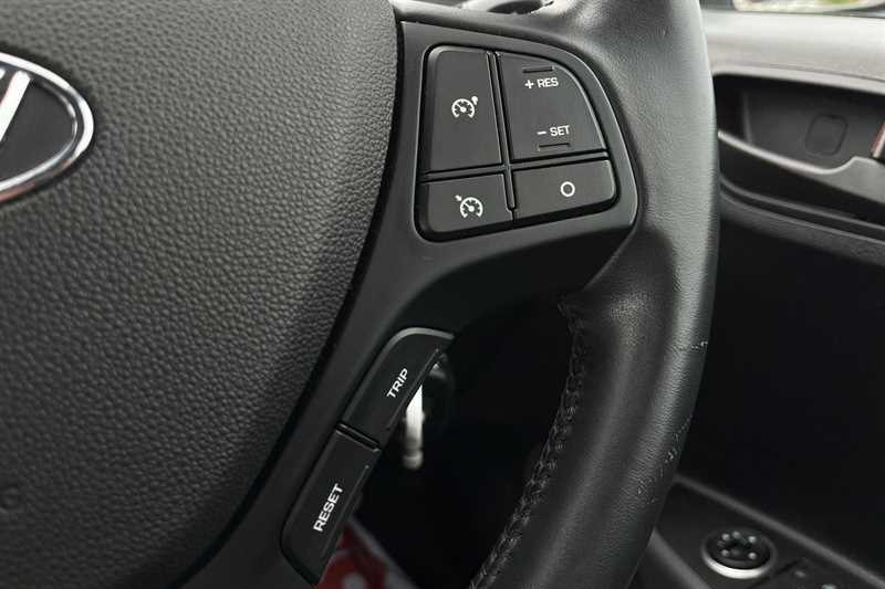 Used Hyundai i10 2019 for sale - 78050358: Photo 22