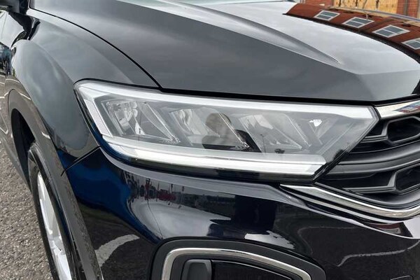 Used Volkswagen T-Roc 2023 for sale - 75353270: Photo 28