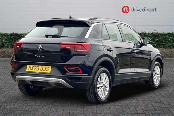 Used Volkswagen T-Roc 2023 for sale - 75353270: Photo 3