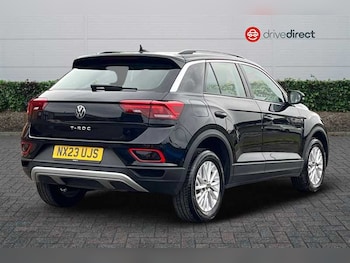 Used Volkswagen T-Roc 2023 for sale - 75353270: Photo