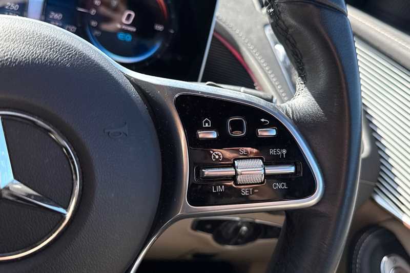 Used Mercedes-Benz EQC 2021 for sale - 76462643: Photo 22