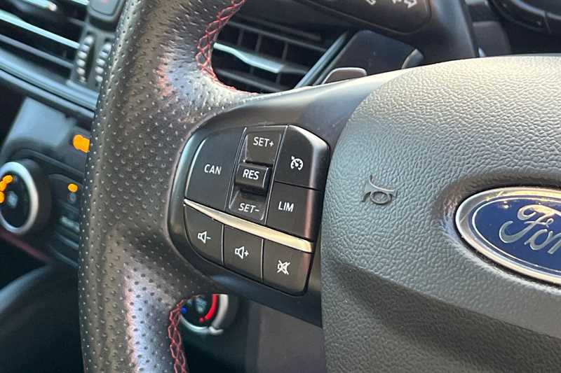 Used Ford Focus for sale - 77348621: Photo 21