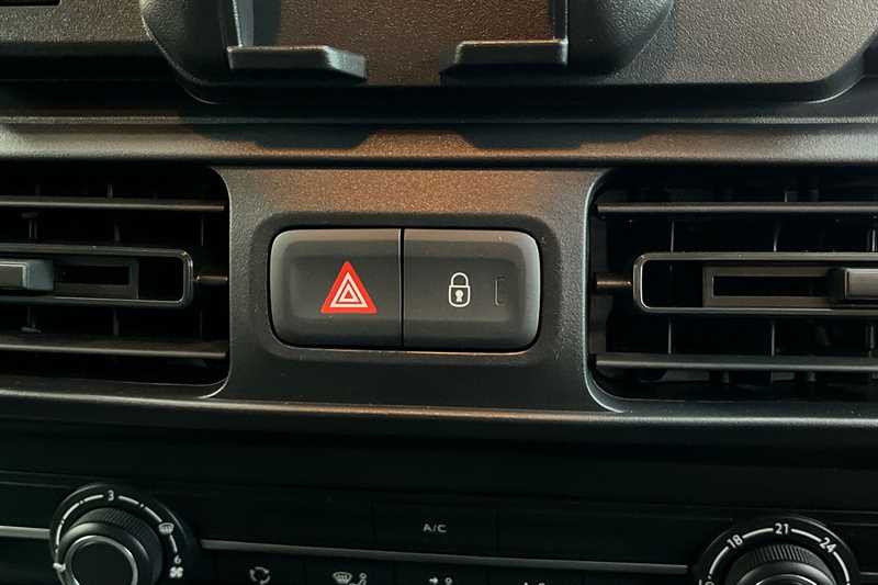 Used Vauxhall Combo 2025 for sale - 77800700: Photo 19