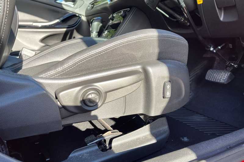 Used Vauxhall Astra for sale - 76462414: Photo 26