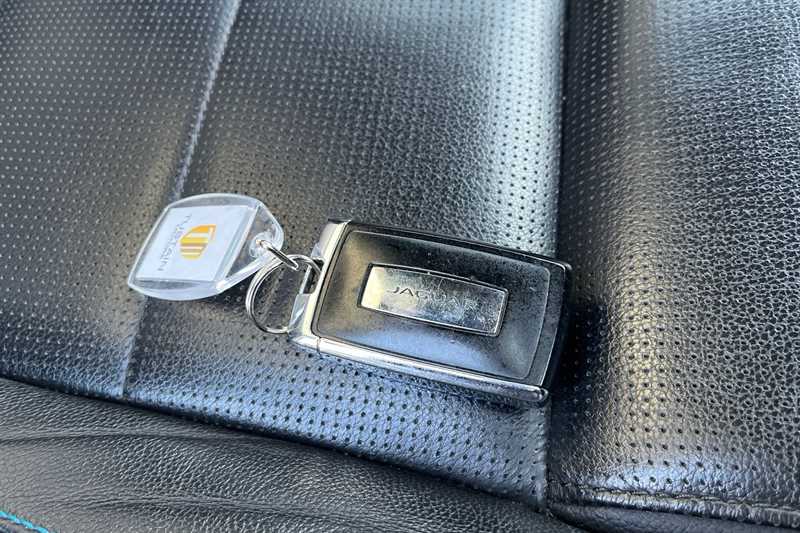 Used Jaguar E-Pace 2019 for sale - 77444684: Photo 37