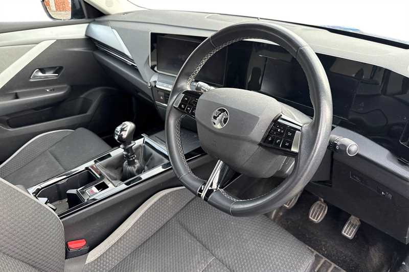 Used Vauxhall Astra 2022 for sale - 76733802: Photo 10