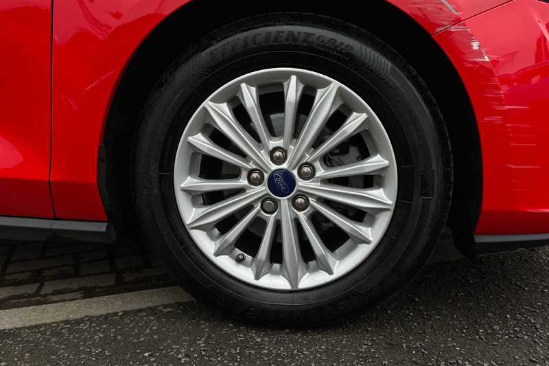 Used Ford Focus 2022 for sale - 77296213: Photo 12