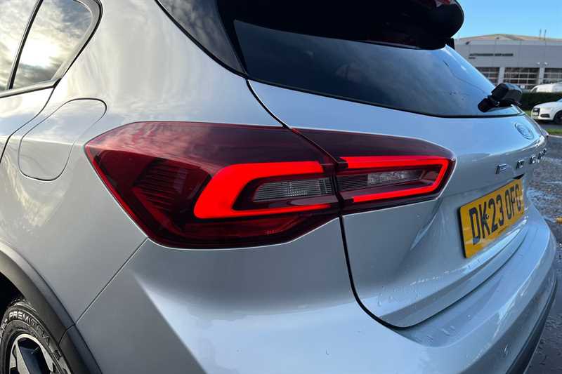 Used Ford Focus 2023 for sale - 76930590: Photo 32