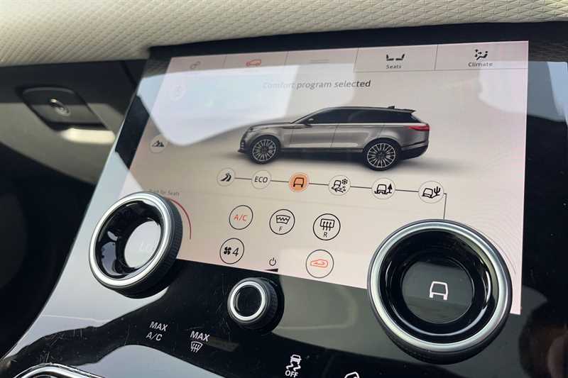 Used Land Rover Range Rover Velar 2017 for sale - 76529724: Photo 15