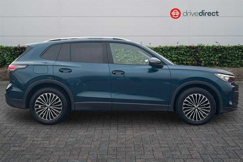 Used Volkswagen Tiguan 2024 for sale - 76944874: Photo 2