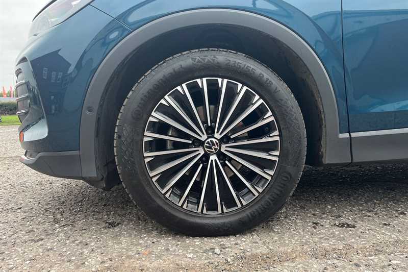 Used Volkswagen Tiguan 2024 for sale - 76944874: Photo 9