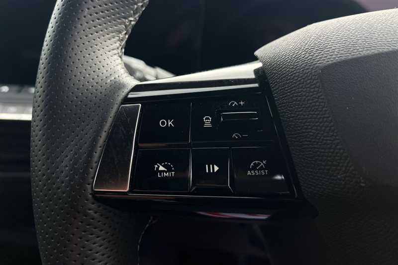 Used Vauxhall Astra 2023 for sale - 78207988: Photo 21