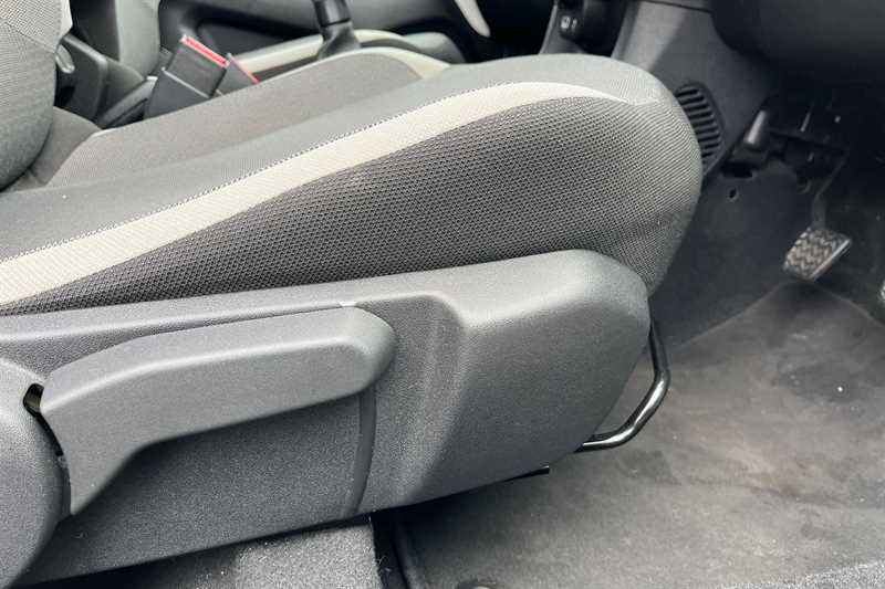 Used Toyota AYGO 2021 for sale - 76530314: Photo 26