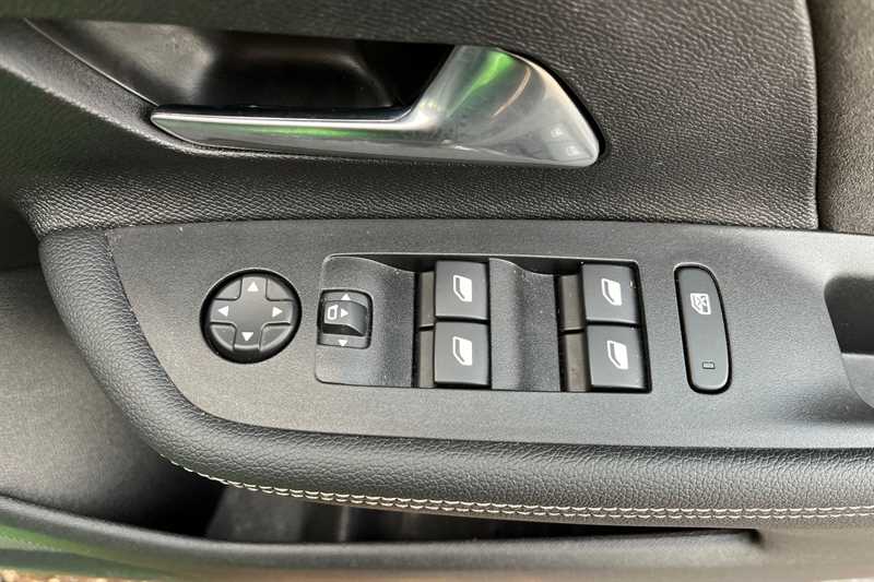 Used Vauxhall Mokka 2022 for sale - 77316927: Photo 16