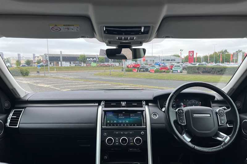 Used Land Rover Discovery 2018 for sale - 76733356: Photo 13