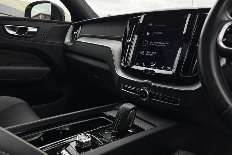 Used Volvo XC60 2020 for sale - 77900376: Photo 14