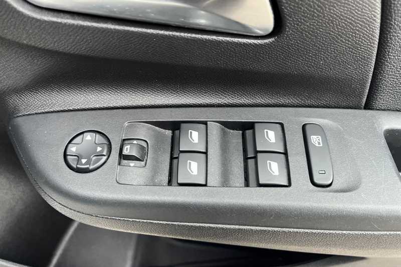 Used Vauxhall Corsa 2023 for sale - 76530072: Photo 16