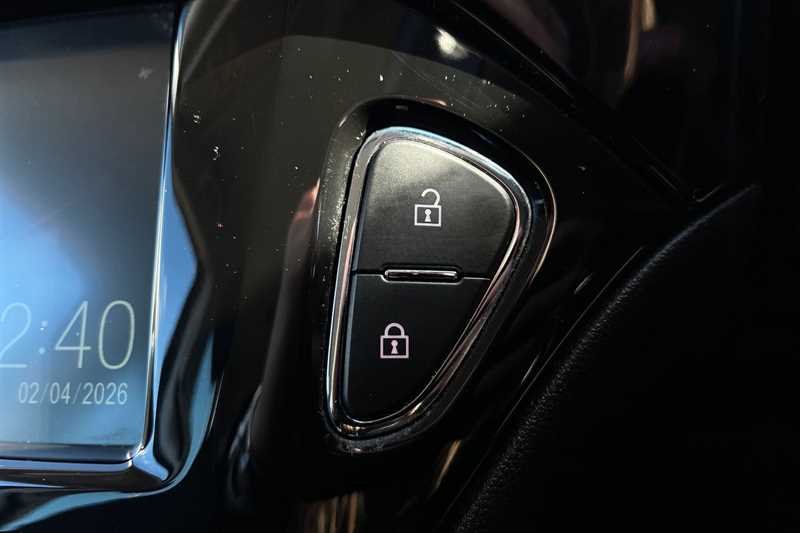 Used Vauxhall Corsa 2016 for sale - 78175209: Photo 19