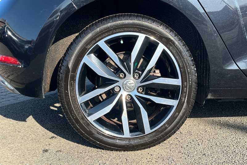 Used Volkswagen Golf 2019 for sale - 77788761: Photo 12