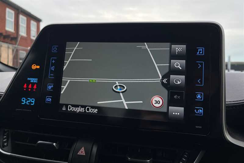 Used Toyota C-HR 2019 for sale - 76891456: Photo 18