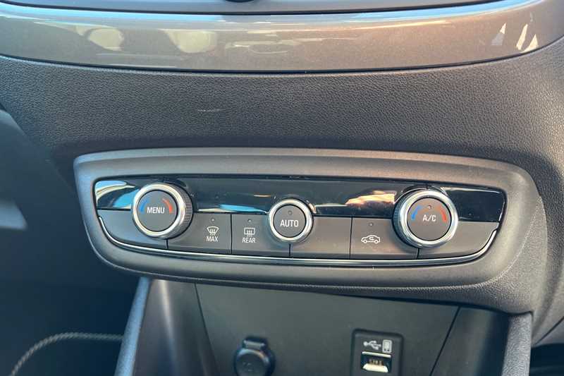 Used Vauxhall Crossland 2022 for sale - 76463636: Photo 15