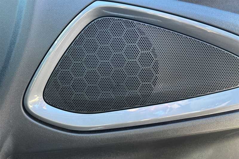 Used Vauxhall Crossland 2022 for sale - 76463636: Photo 27