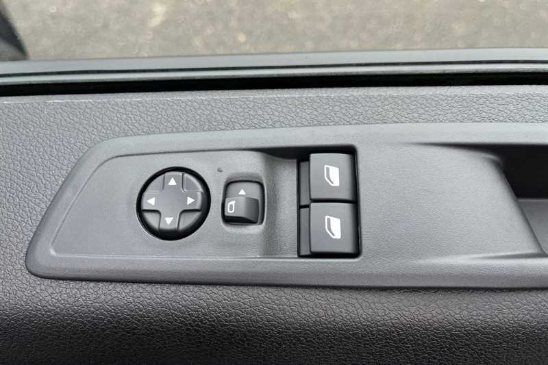 Used Vauxhall Vivaro 2026 for sale - 77501106: Photo 16