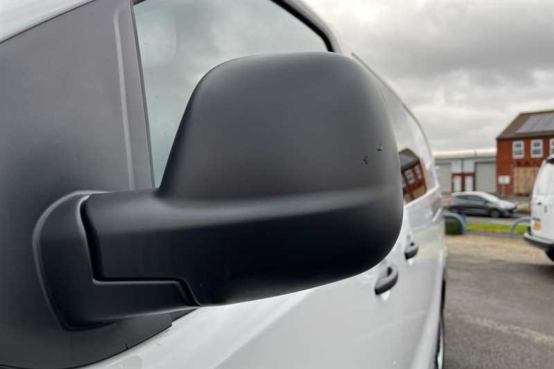 Used Vauxhall Vivaro 2026 for sale - 77501106: Photo 35