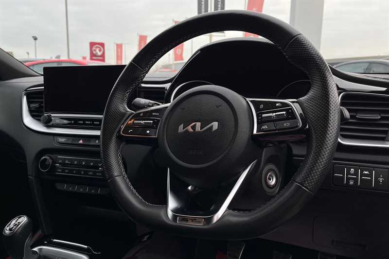 Used Kia XCeed 2023 for sale - 78175399: Photo 40