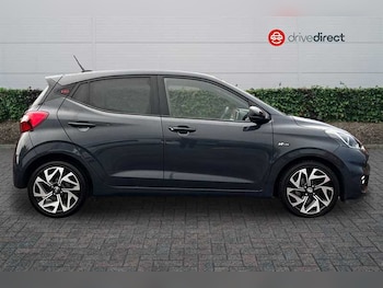 Used Hyundai i10 2022 for sale - 76890793: Photo