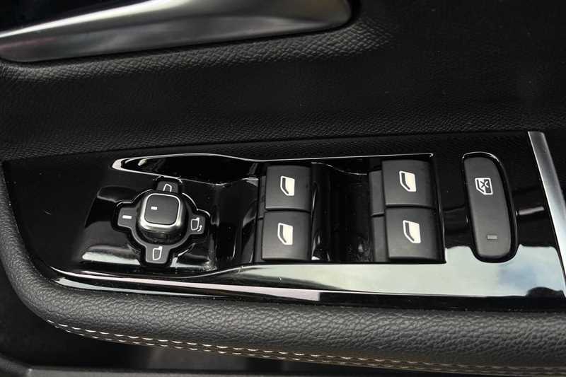 Used Vauxhall Astra 2023 for sale - 77899789: Photo 16