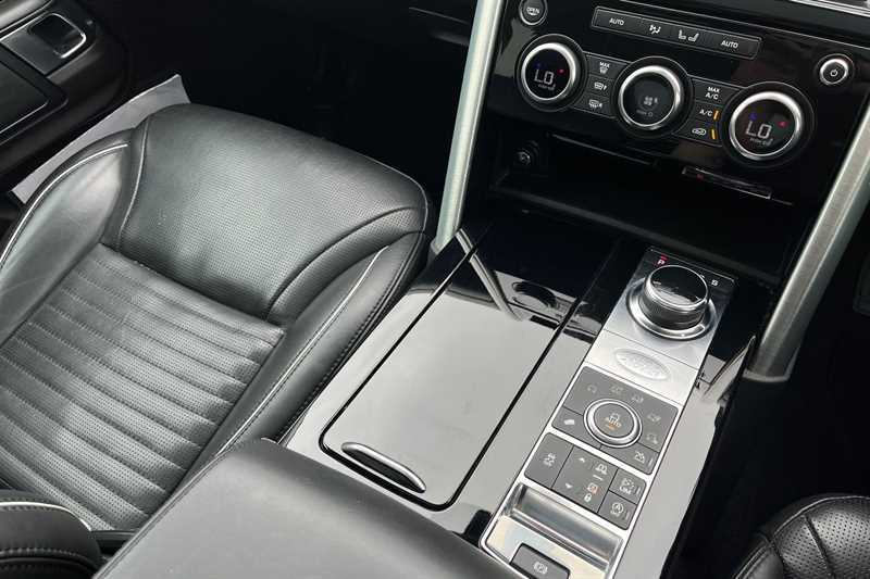 Used Land Rover Discovery 2018 for sale - 76490133: Photo 14