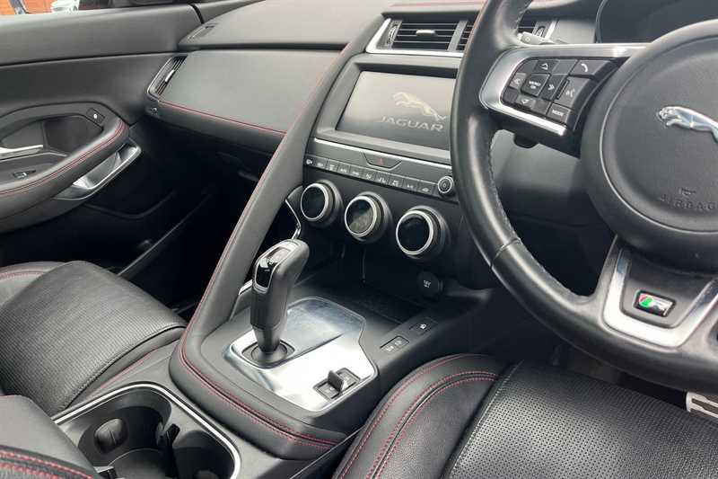 Used Jaguar E-Pace 2020 for sale - 76530829: Photo 14