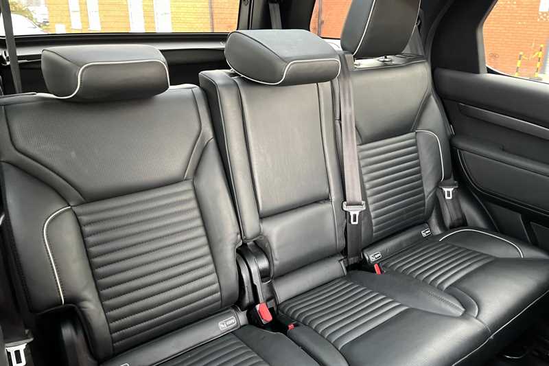 Used Land Rover Discovery 2019 for sale - 76956768: Photo 24