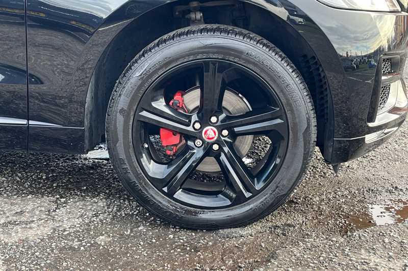 Used Jaguar F-Pace 2017 for sale - 76362472: Photo 12