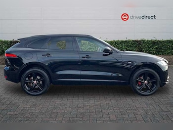 Used Jaguar F-Pace 2017 for sale - 76362472: Photo