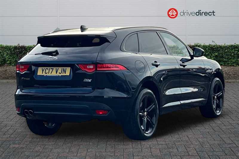 Used Jaguar F-Pace 2017 for sale - 76362472: Photo 3