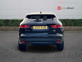 Used Jaguar F-Pace 2017 for sale - 76362472: Photo