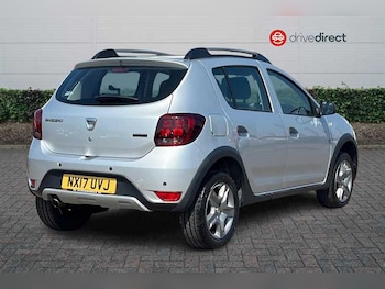 Used Dacia Sandero Stepway 2017 for sale - 79415833: Photo