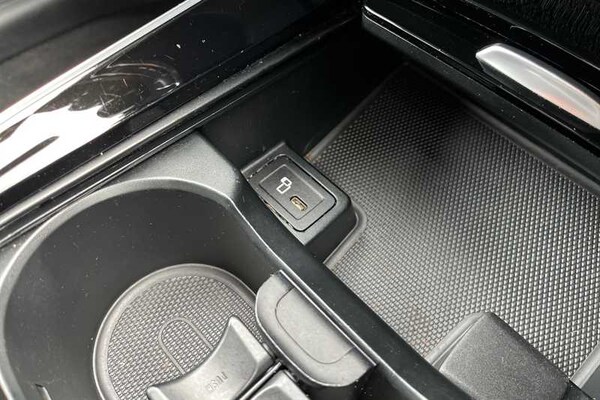 Used Mercedes-Benz EQA 2021 for sale - 75636963: Photo 40
