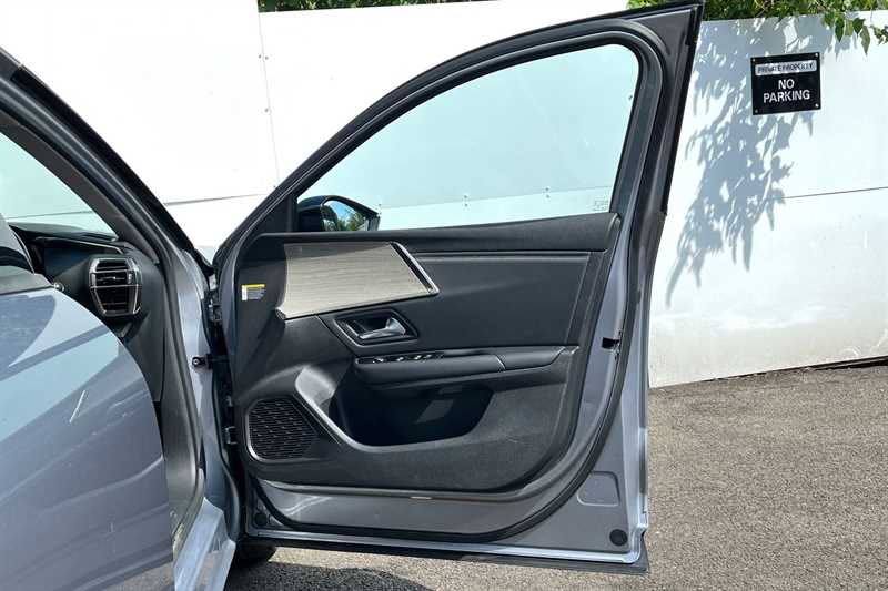 Used Citroen C5 X 2023 for sale - 76462608: Photo 41