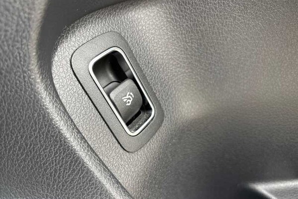 Used Mercedes-Benz A-Class 2020 for sale - 76316211: Photo 40