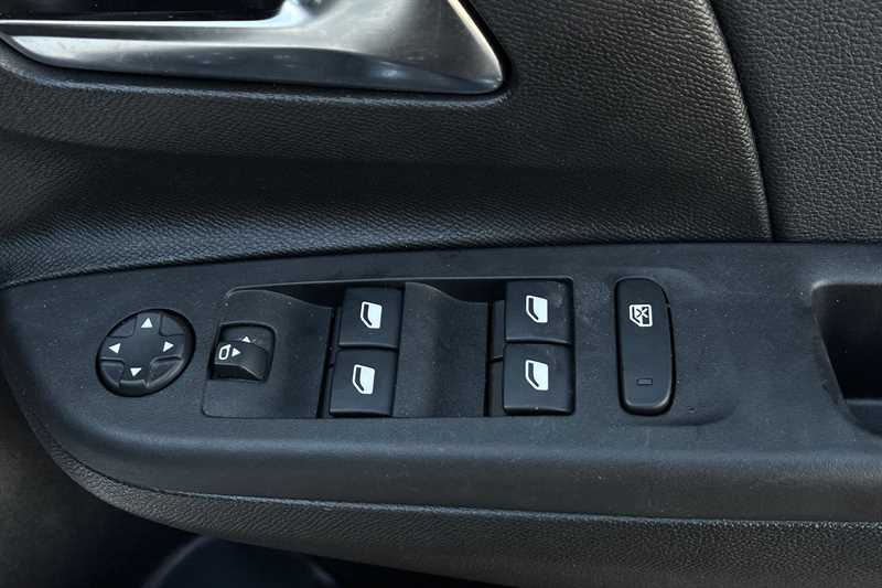 Used Vauxhall Corsa 2024 for sale - 77374480: Photo 16