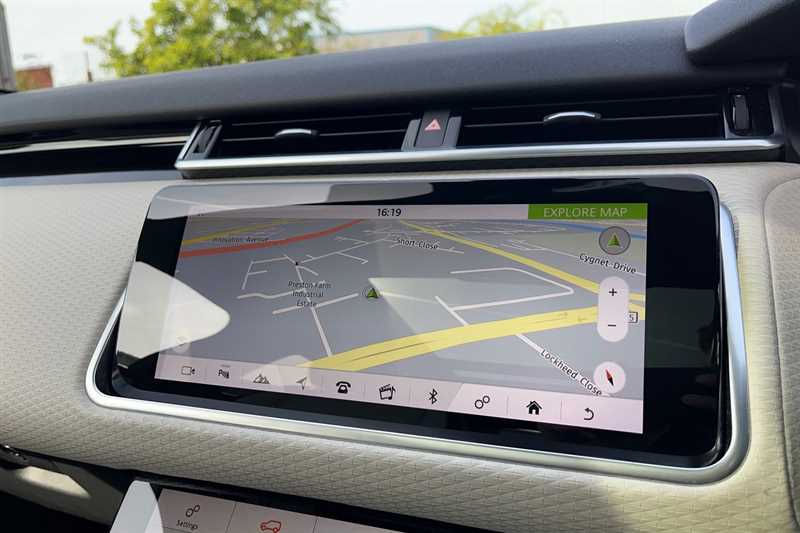 Used Land Rover Range Rover Velar 2017 for sale - 76955764: Photo 18