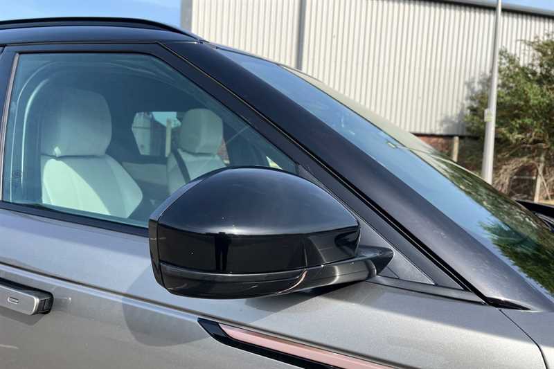 Used Land Rover Range Rover Velar 2017 for sale - 76955764: Photo 34