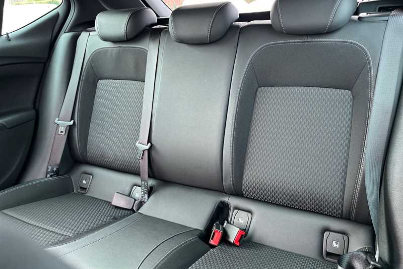 Used Vauxhall Astra 2019 for sale - 77930298: Photo 24